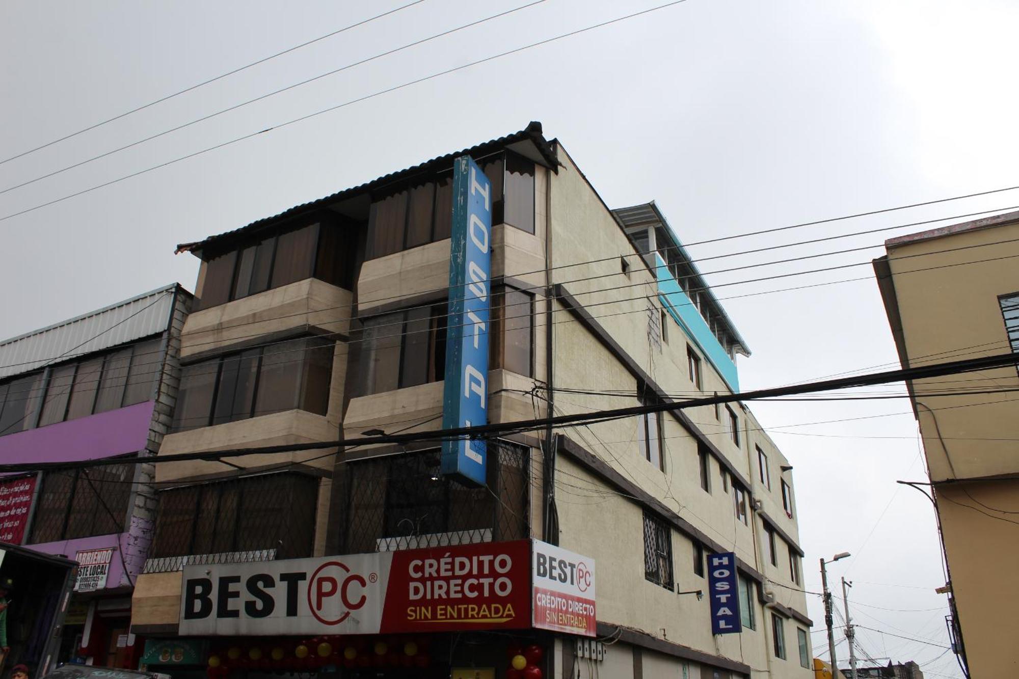 Julius Hostal, Desde Las 14 Horas Hasta 12 Del Mediodia Quito Exterior foto